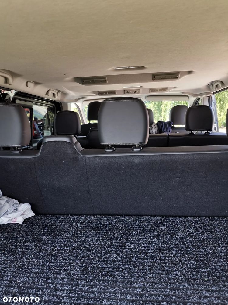 Opel Vivaro - 12