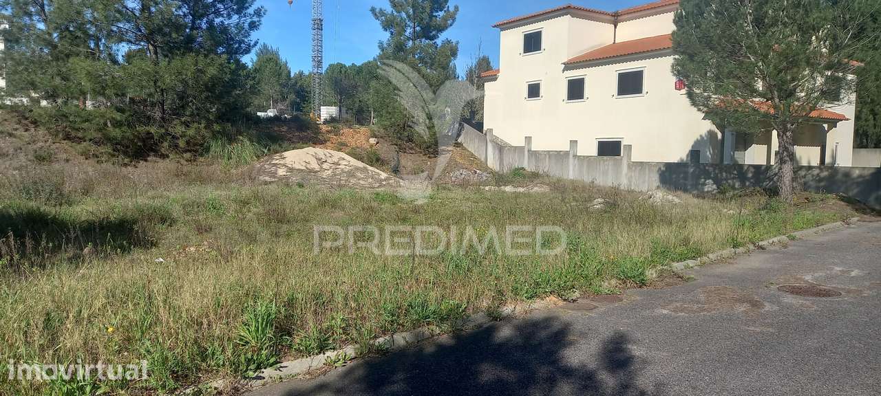 Lote de Moradia - Grande imagem: 2/7