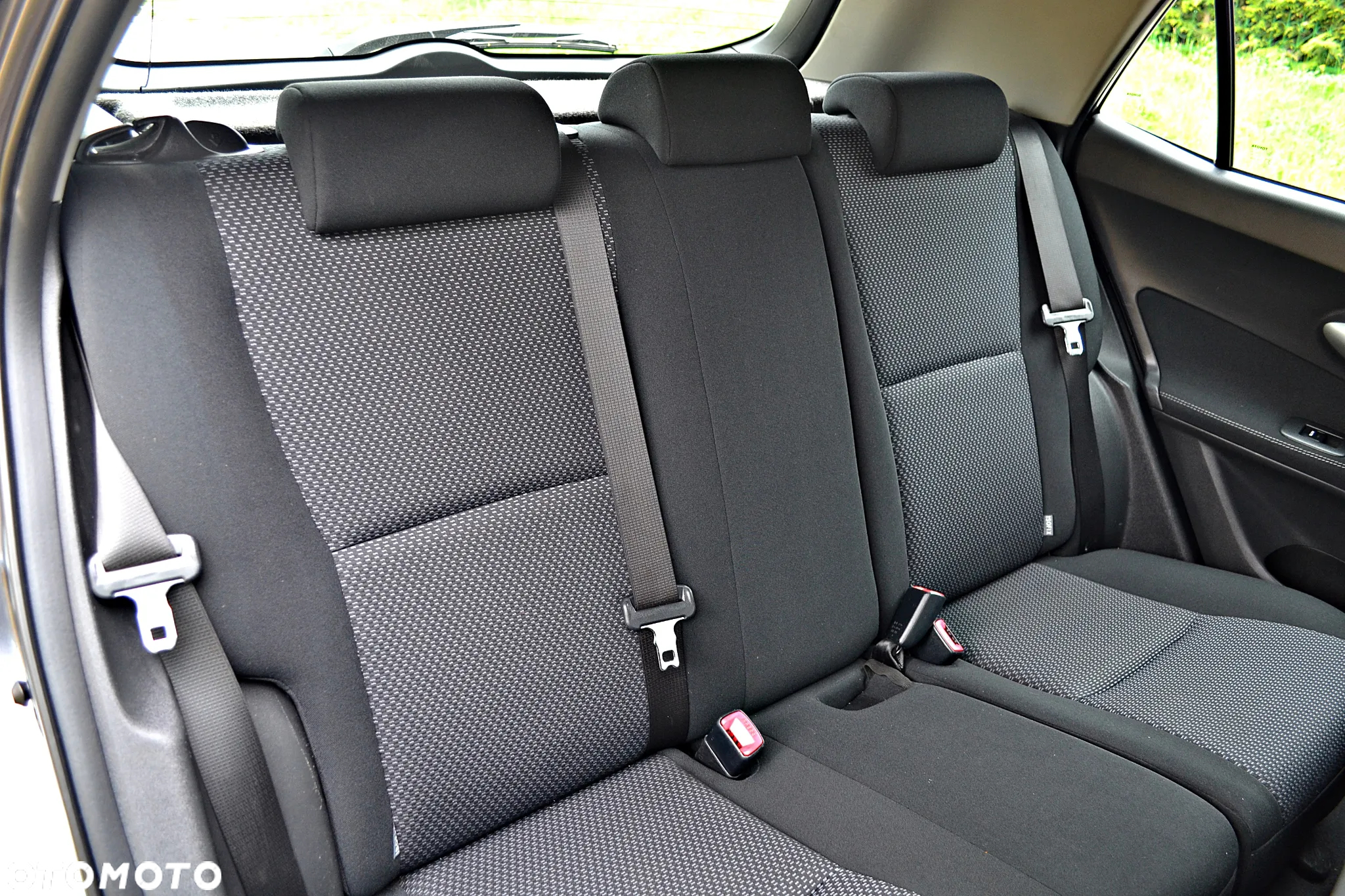 Toyota Auris 1.6 Comfort - 24