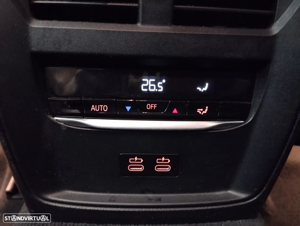 BMW 330 e Auto - 17