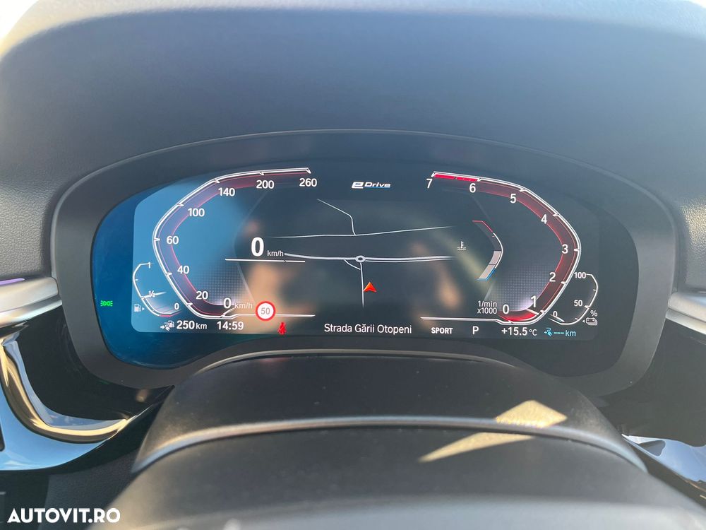 BMW Seria 5 530e Aut. - 17