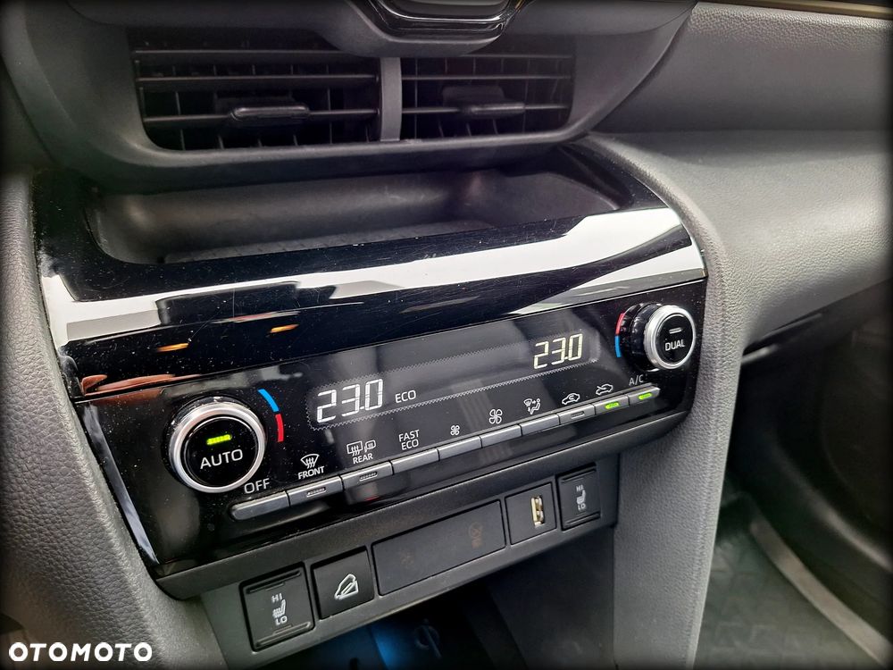 Toyota Yaris - 27