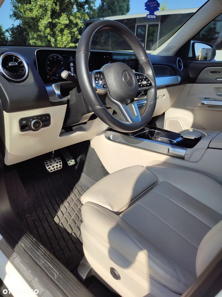 Mercedes-Benz GLB 250 4-Matic 8G-DCT - 8