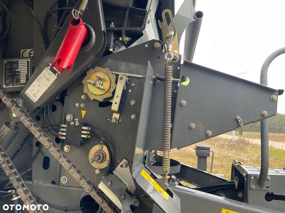 Claas Variant 460 RF - 26