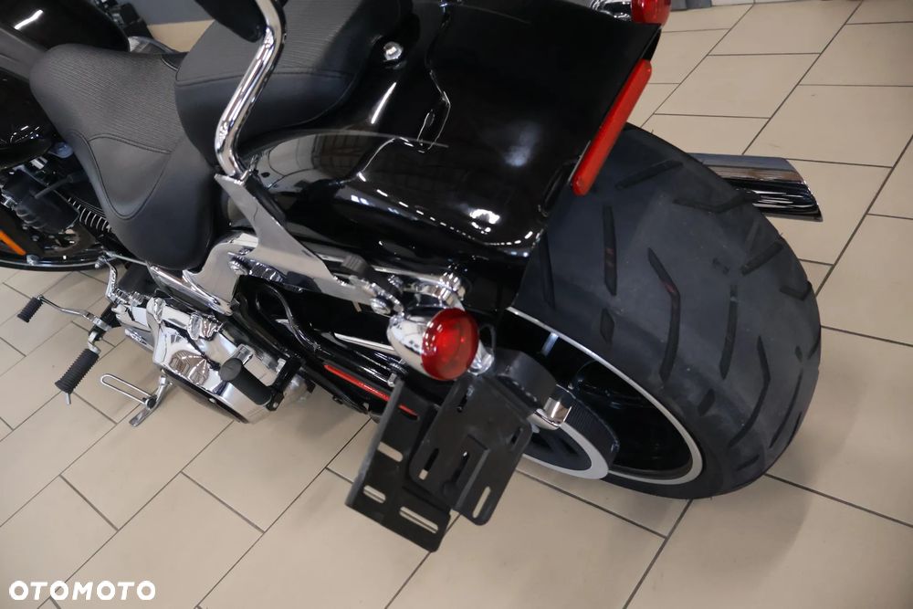 Harley-Davidson FXSB Breakout - 26