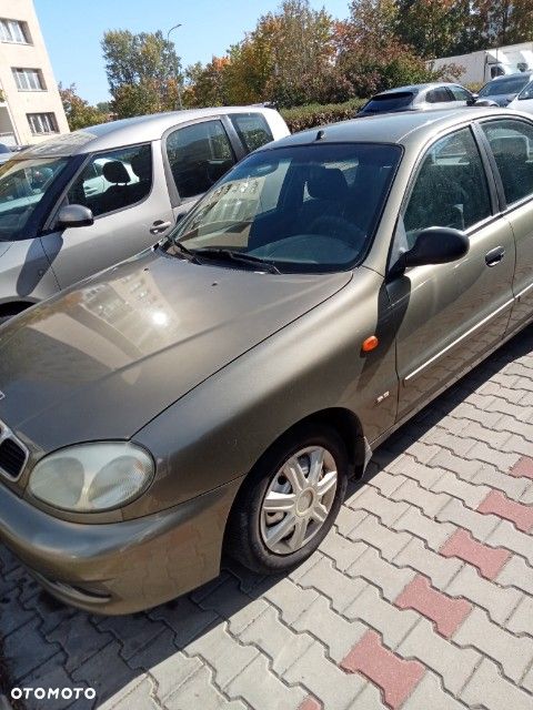 Daewoo Lanos - 1
