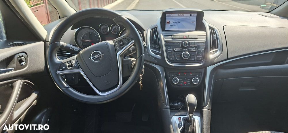 Opel Zafira Tourer 2.0 CDTI Automatik Edition - 7