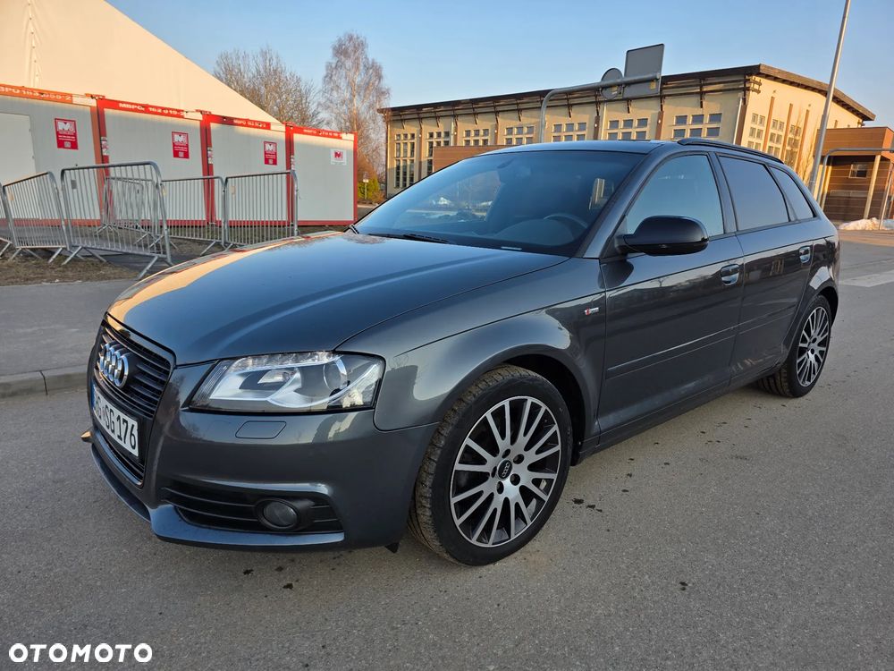 Audi A3 Sportback 2.0 TDI S line Sportpaket plus - 4