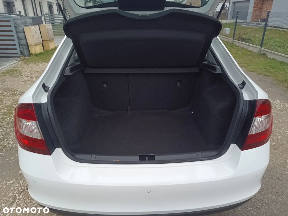 Skoda RAPID 1.0 TSI Active - 20