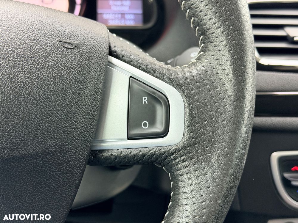 Renault Megane ENERGY dCi 130 BOSE EDITION - 31