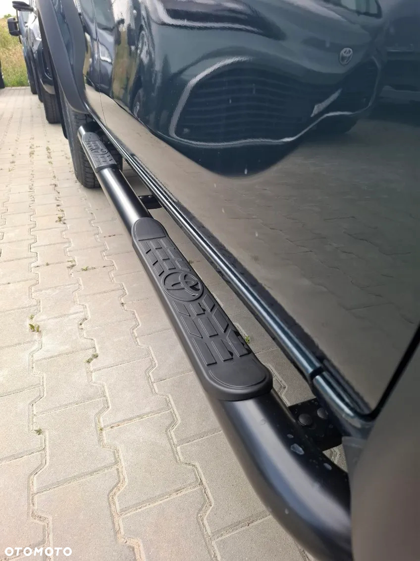 Toyota Hilux 2.8 D-4D Double Cab SR5+ 4x4 - 16