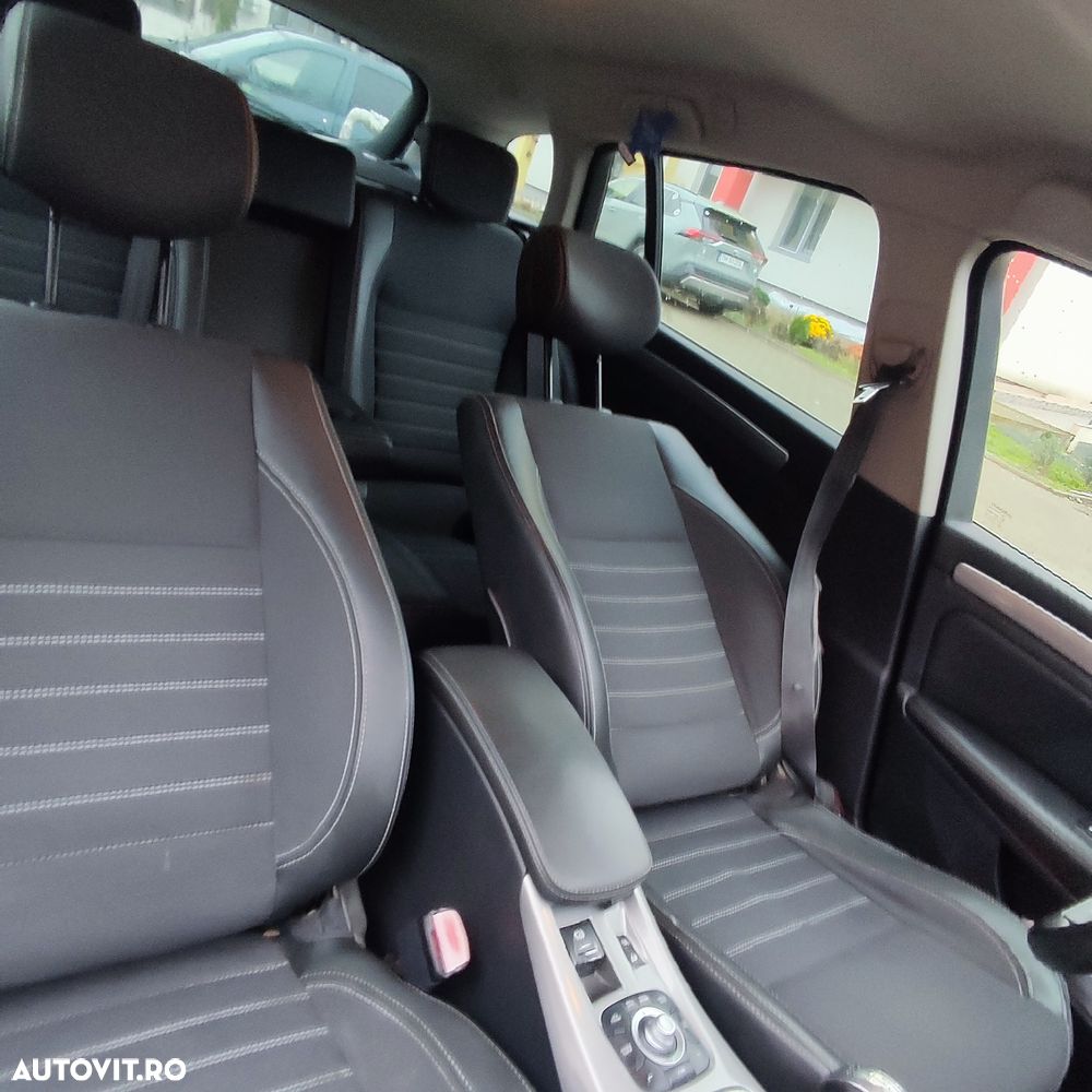 Renault Laguna 2.0dCi Initiale - 6