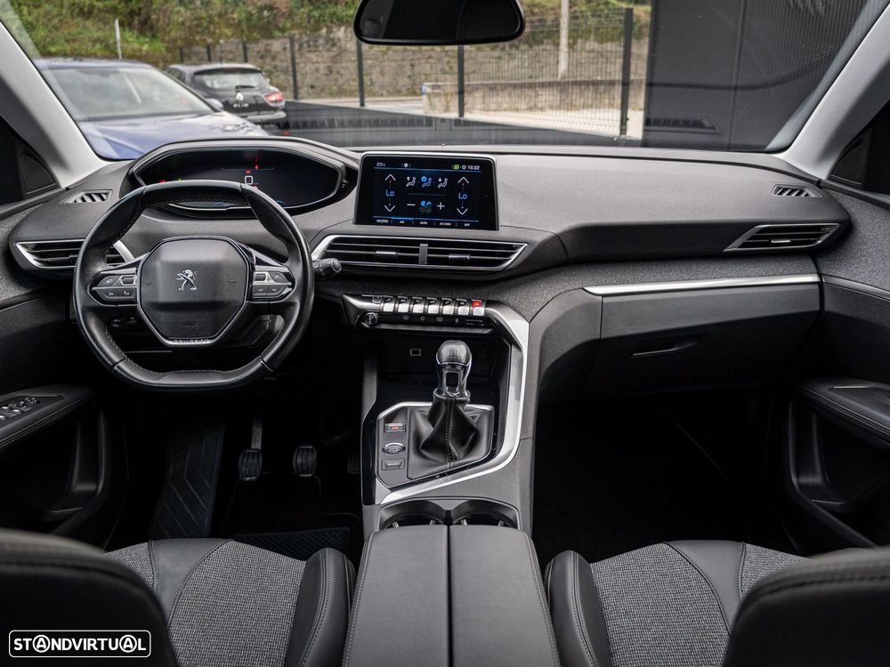 Peugeot 3008 1.5 BlueHDi Allure - 34