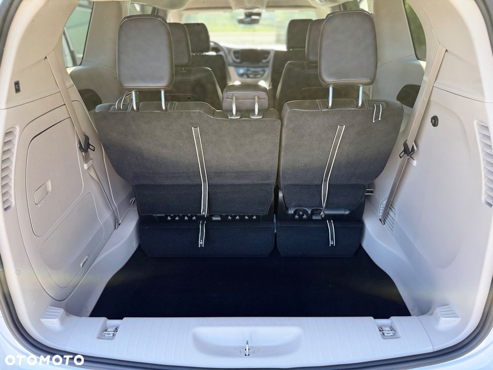 Chrysler Pacifica - 27