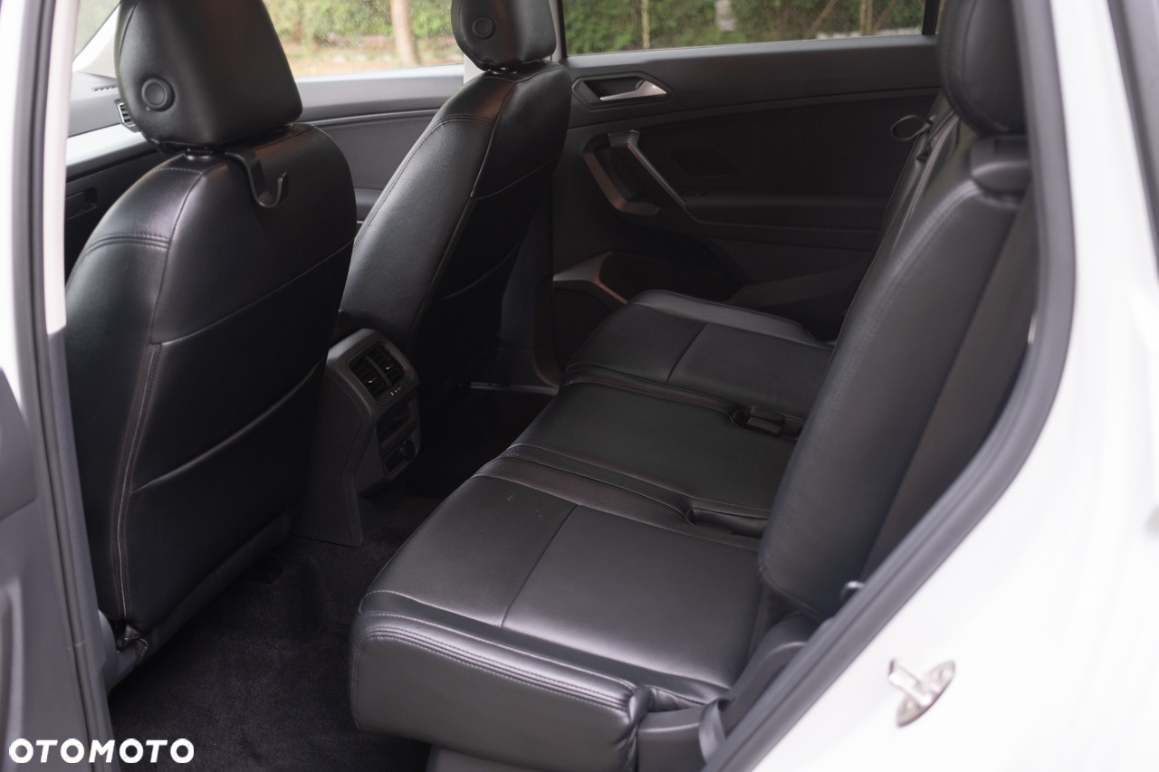 Volkswagen Tiguan - 8