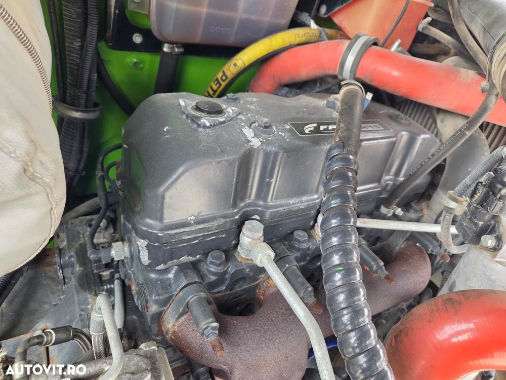 Merlo CA SI O MACARA de 12t, P120.10, ridica 12t la 5m si 7t la 10m, 1.164h, 2018, furci, cupa 3,5mc, Masa operational 15,6t, sistem protectie cu 3 camere/parte, protectie cabina, Aer cond, cilindri de MACARA, posibil leasing 2 ani, PROMOTIE 93.900 EUR+Tva - 29