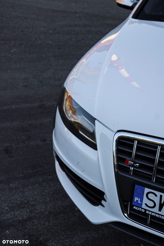 Audi S4 Avant - 13