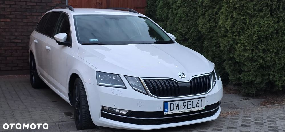 Skoda Octavia 1.6 TDI SCR Style DSG - 1