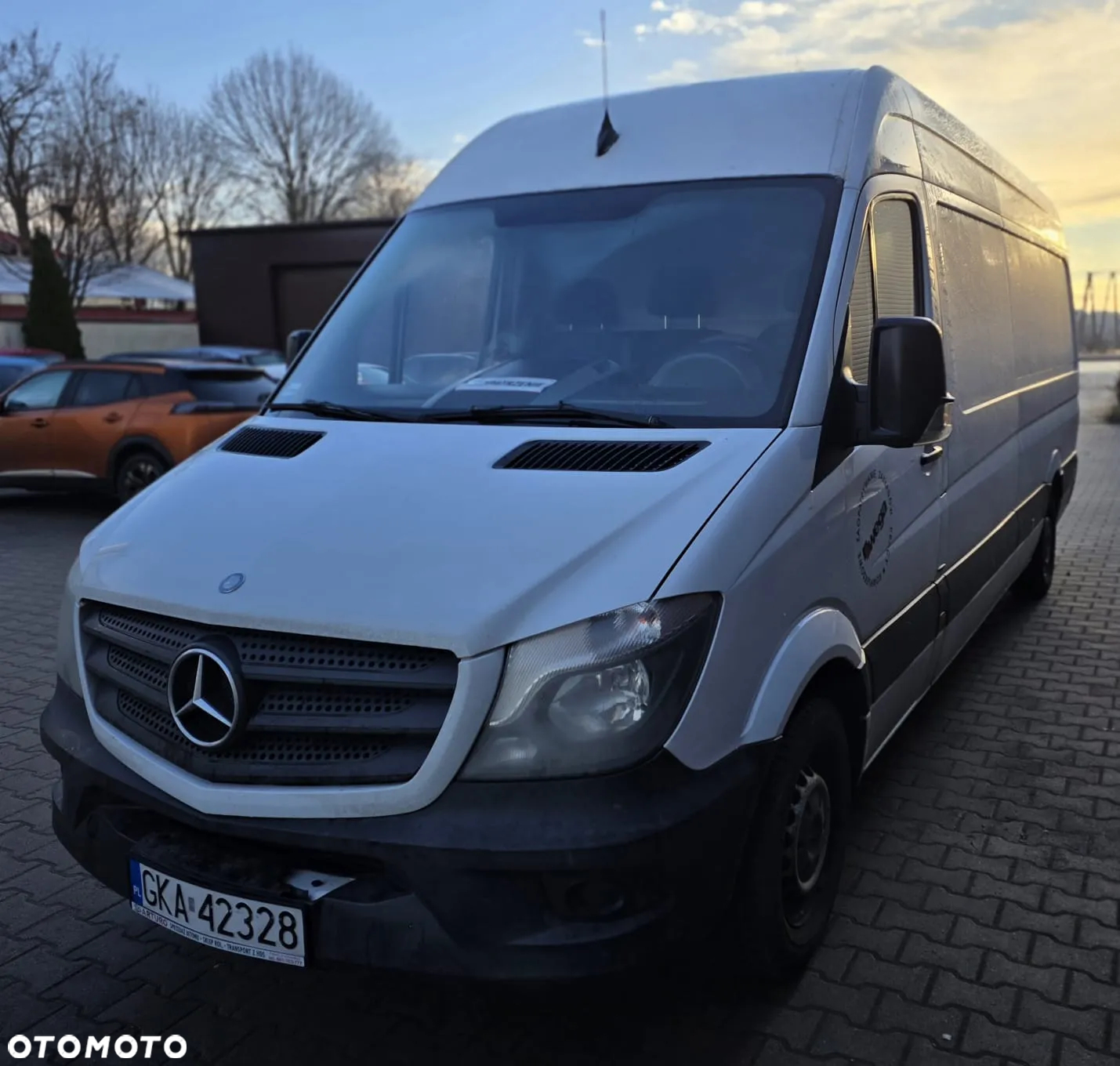 Mercedes-Benz Sprinter 319 - 2