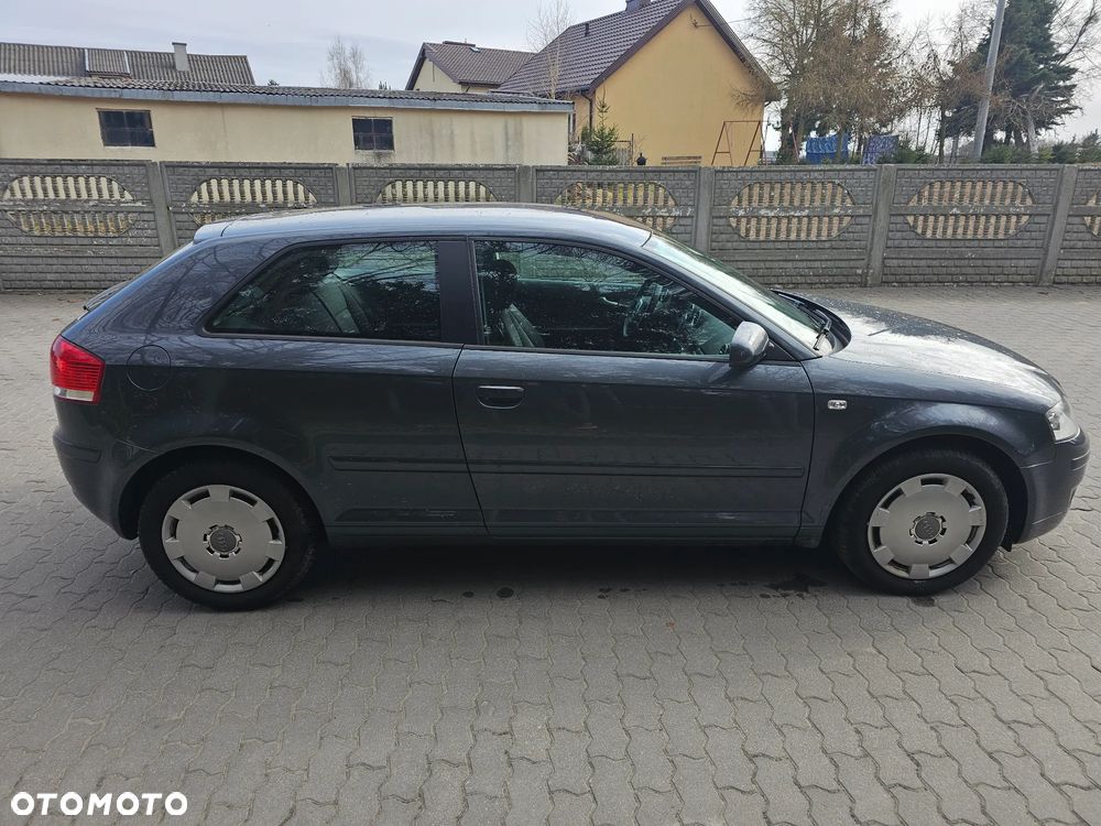 Audi A3 Sportback 1.6 Attraction - 14