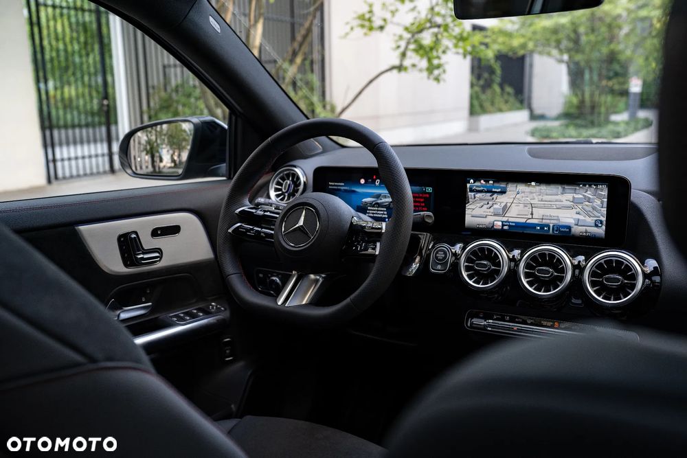 Mercedes-Benz GLA 200 mHEV AMG Line 7G-DCT - 22