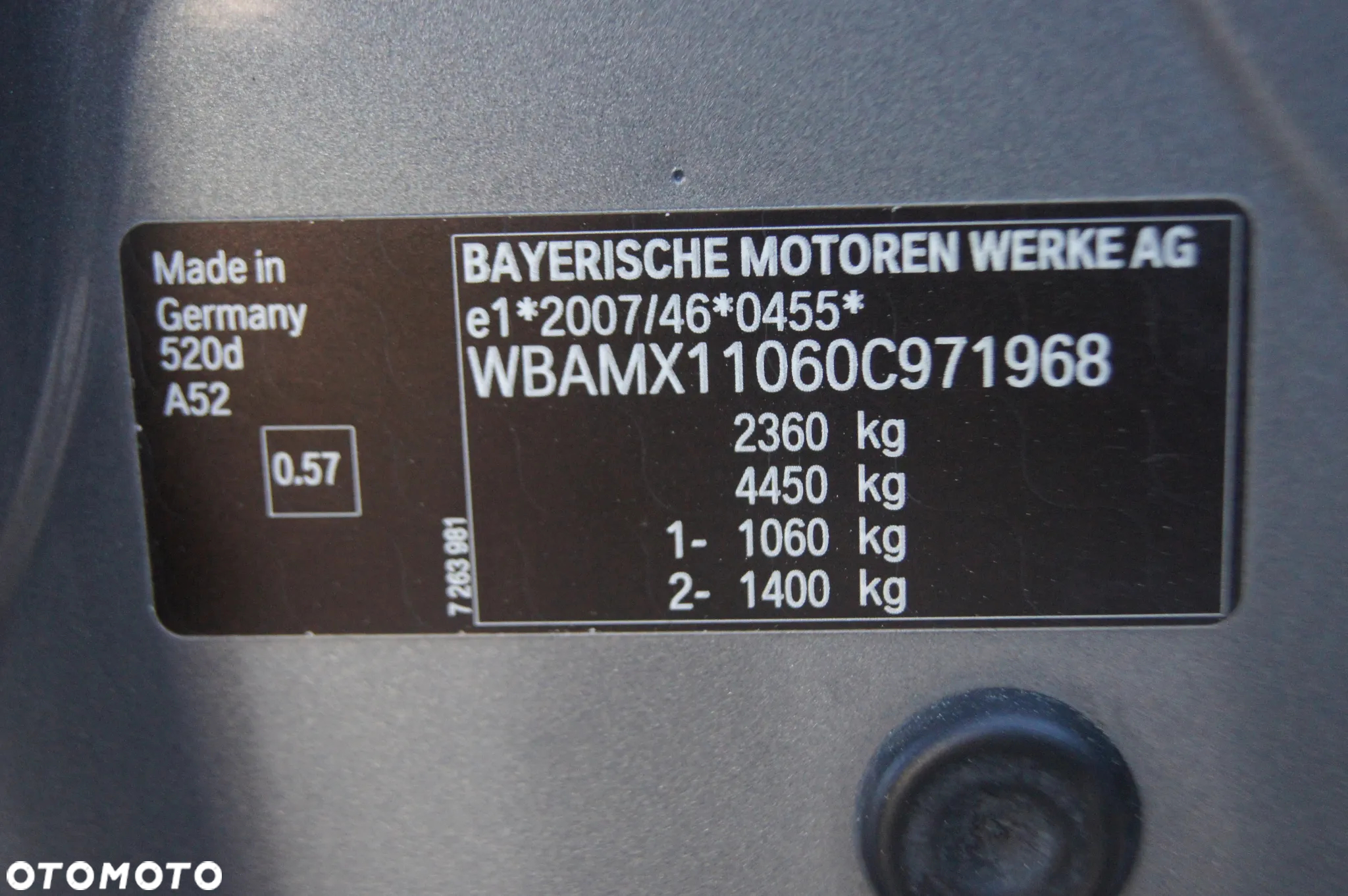 BMW Seria 5 520d - 29