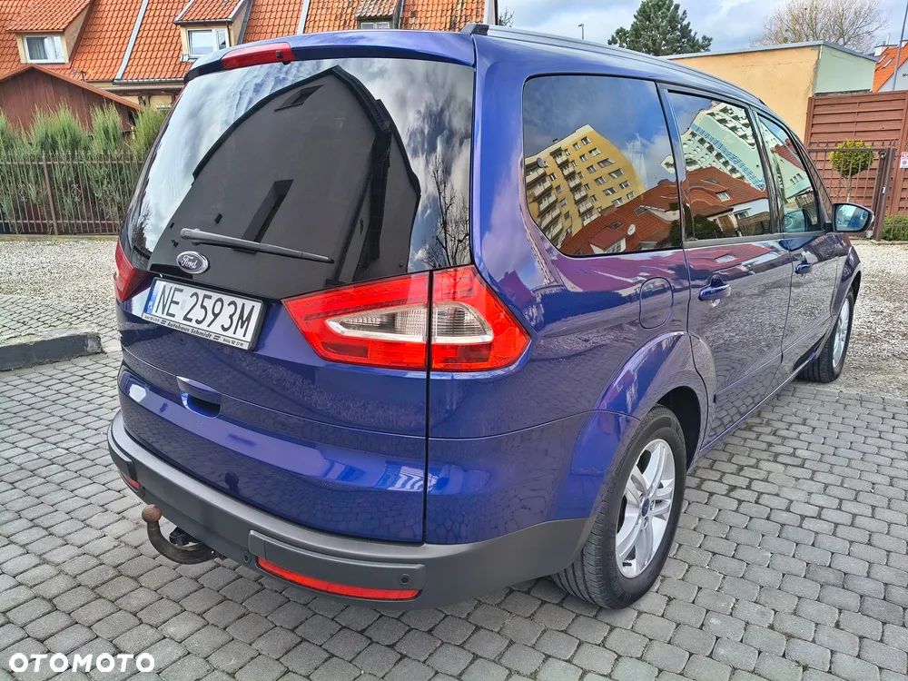 Ford Galaxy - 12