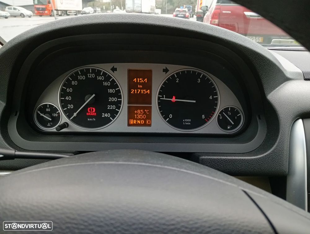 Mercedes-Benz B 180 CDI Executive Aut. - 11