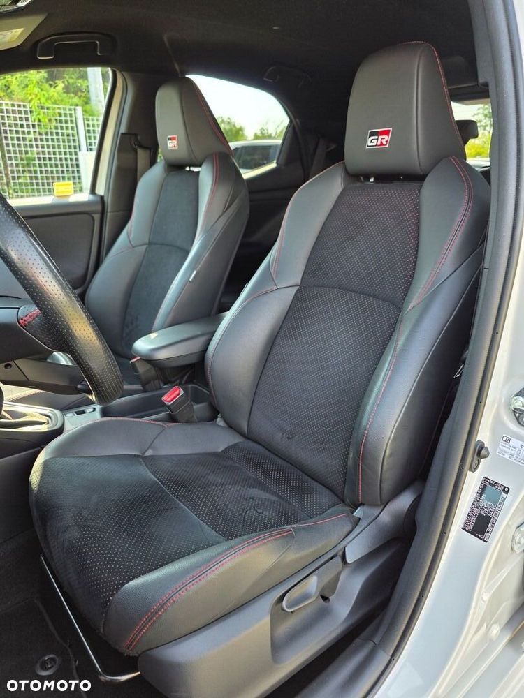 Toyota Yaris - 23