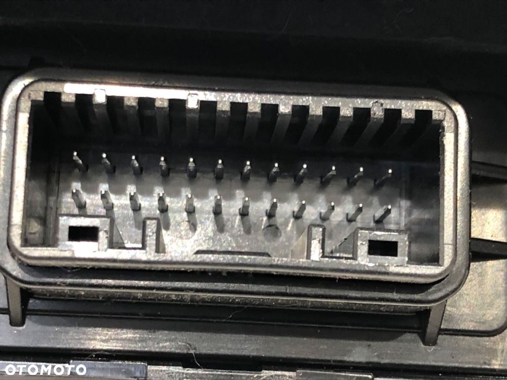 PANEL PRZEŁĄCZNIK  KIA CEED Sportswagon (CD) 2018 - 2022 1.4 T-GDI 103 kW [140 KM] benzyna 2018 - - 4