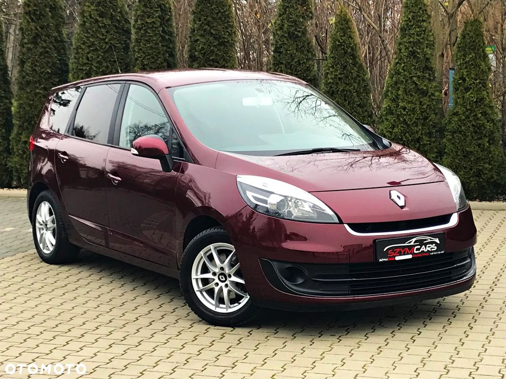 Renault Grand Scenic - 8
