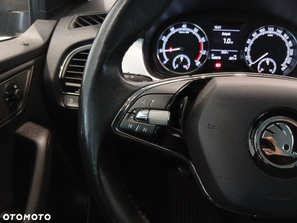 Skoda Fabia 1.0 TSI Ambition Plus - 29