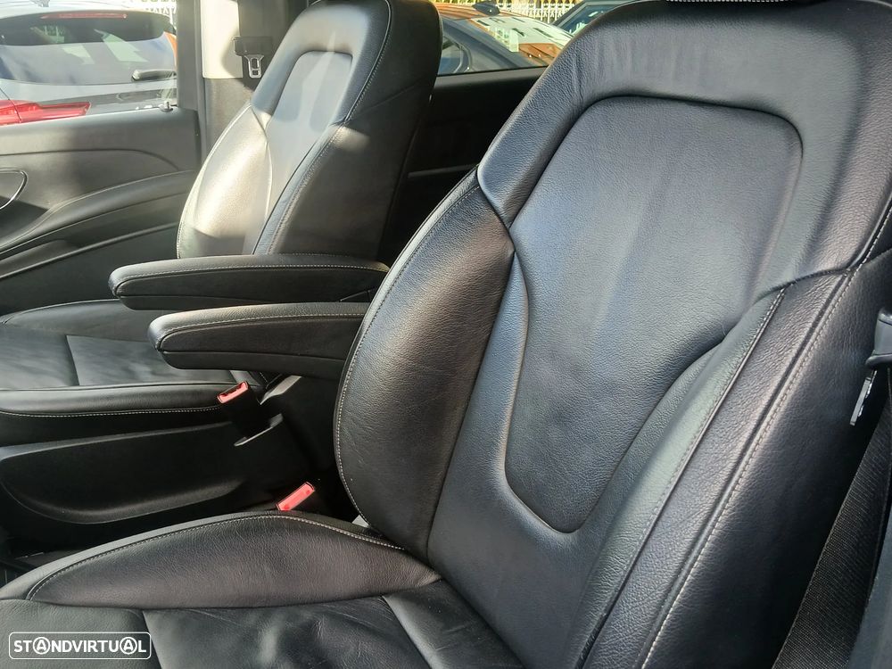 Mercedes-Benz V 250 BlueTEC Longo Avantgarde - 12