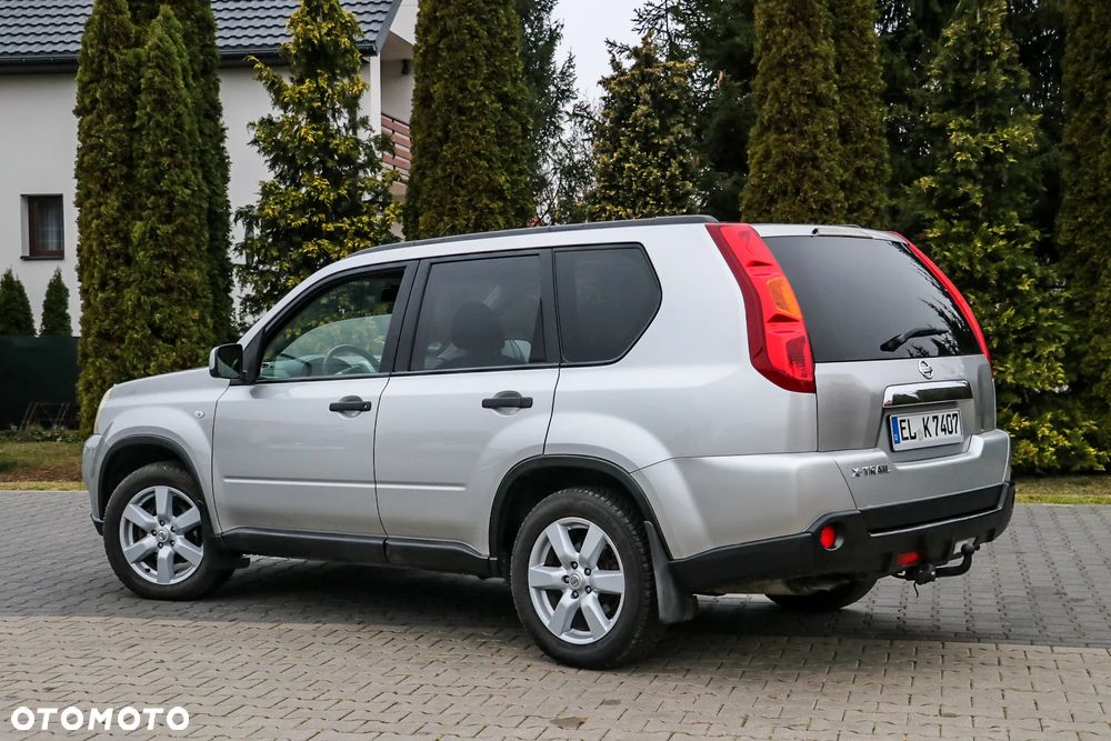 Nissan X-Trail 2.0 dCi LE - 16