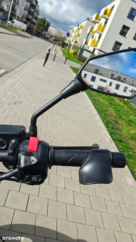 Honda CTX - 10