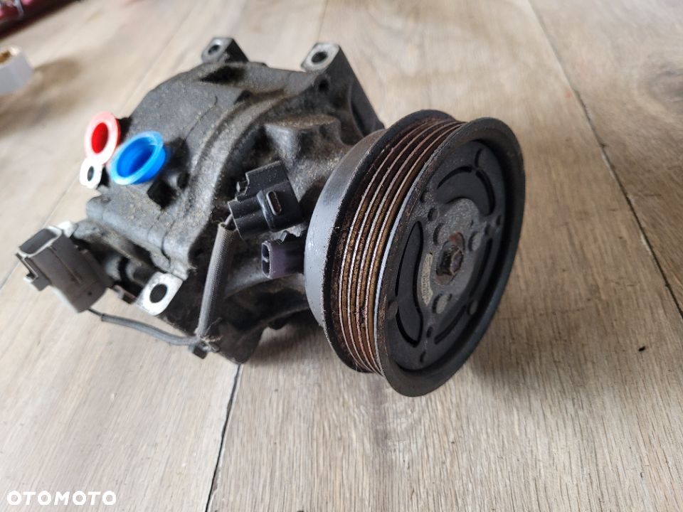 Sprężarka kompresor klimatyzacji Toyota Corolla E12 2,0 D4D 447220-6360 447220-6361 - 5