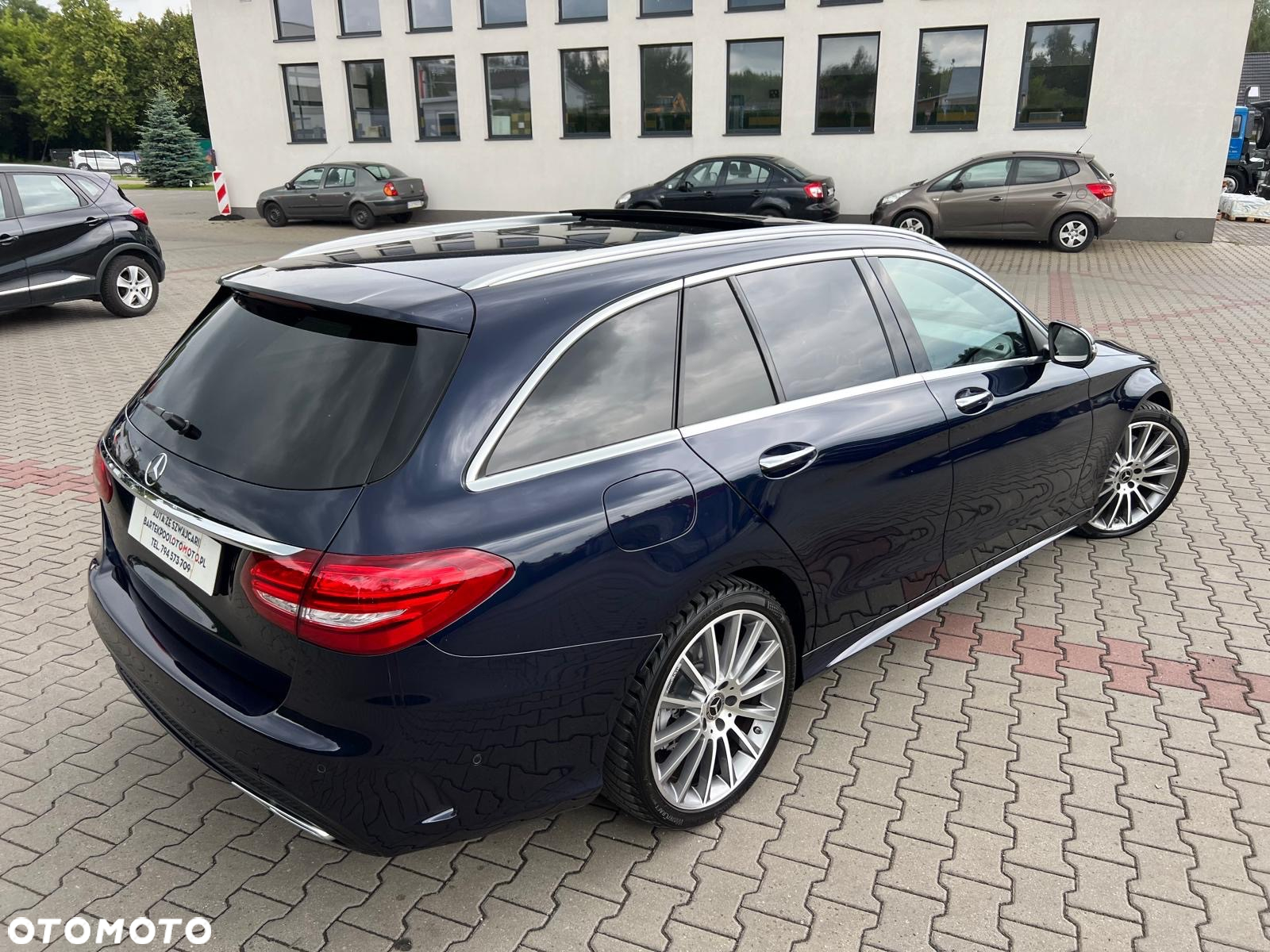 Mercedes-Benz Klasa C 250 d 4Matic T 9G-TRONIC AMG Line - 2