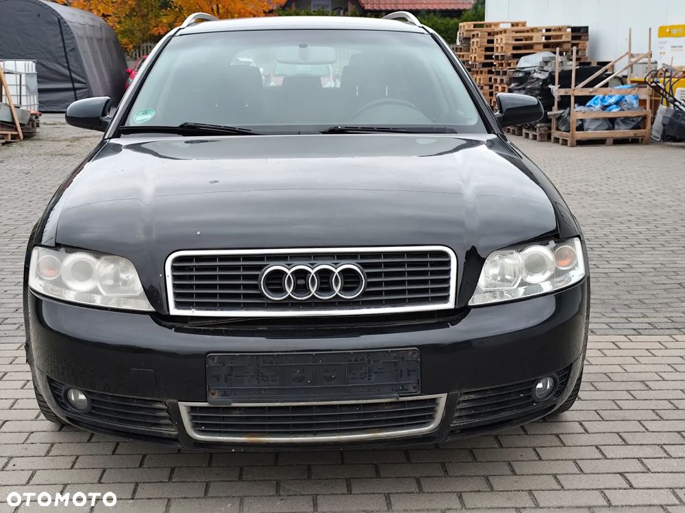 Audi A4 Avant 2004 photo 3