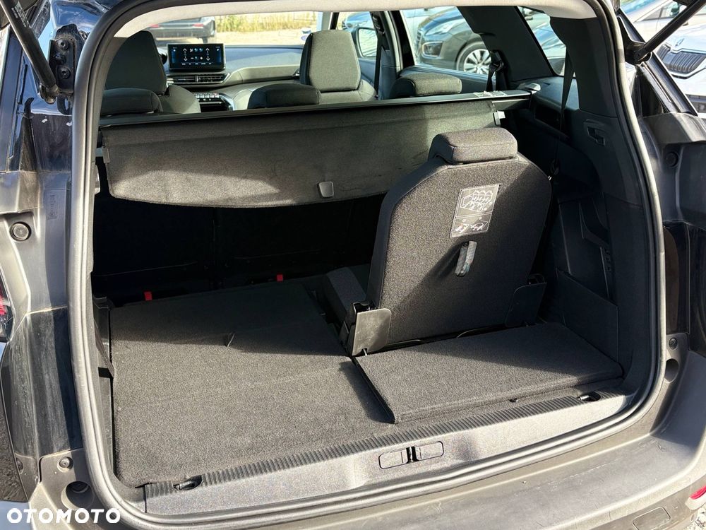 Peugeot 5008 1.2 PureTech Active S&S EAT8 - 16