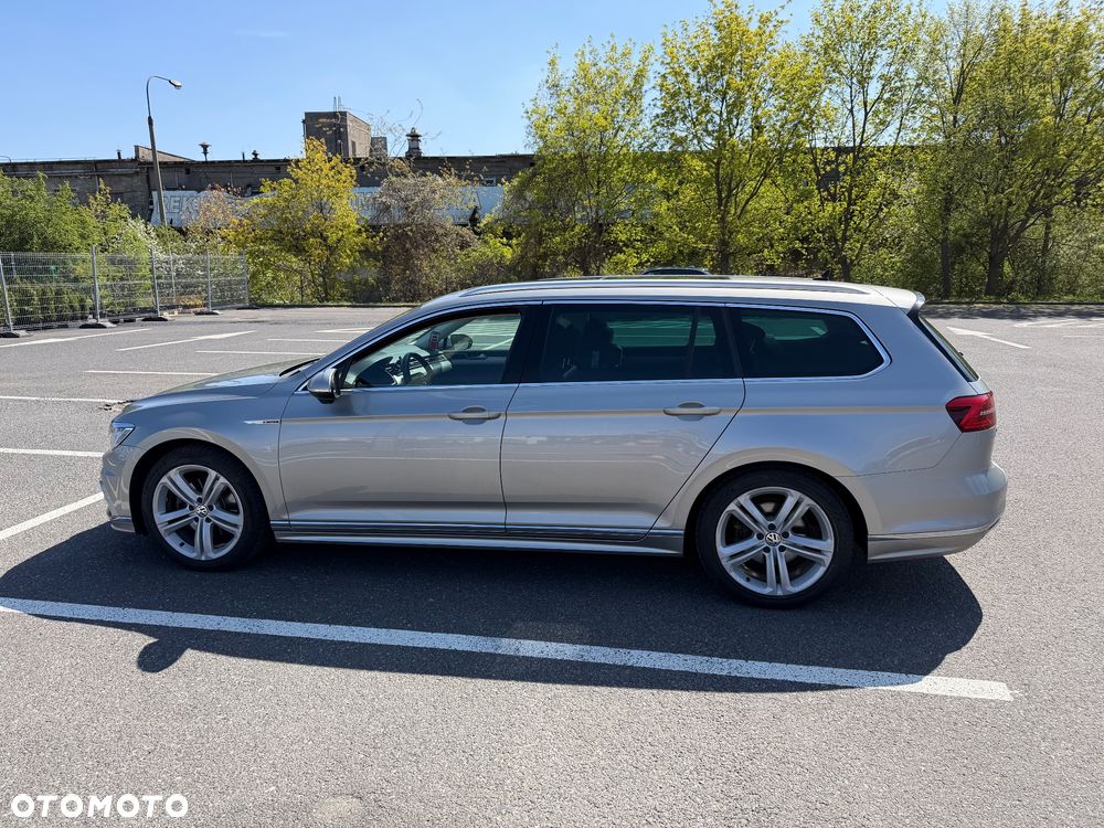 Volkswagen Passat 2.0 TDI SCR (BlueMotion Technology) 4Motion Highline - 4