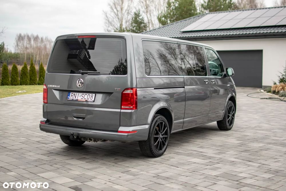 Volkswagen Caravelle - 8