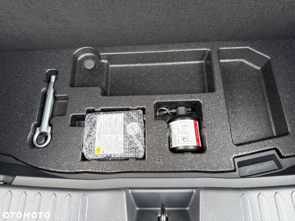Toyota C-HR - 28