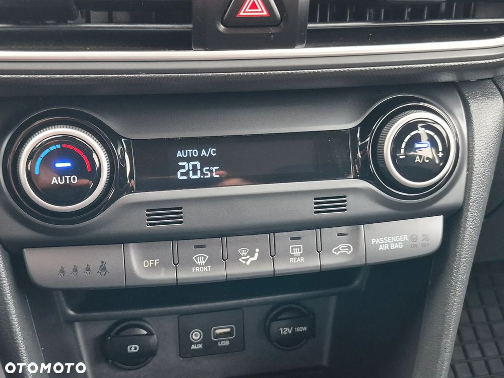 Hyundai Kona - 16