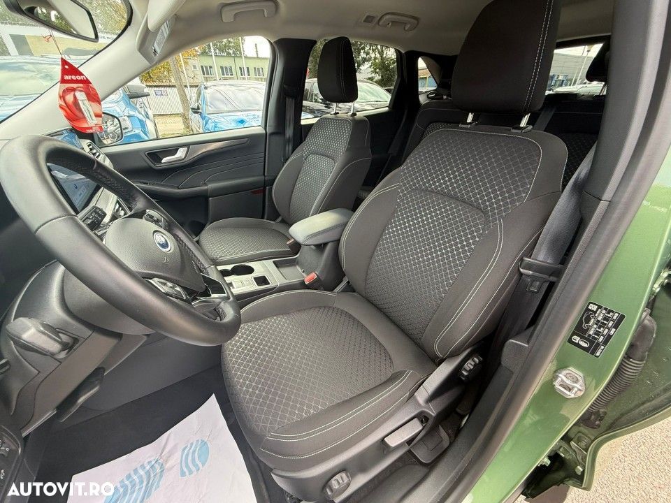 Ford Kuga - 15