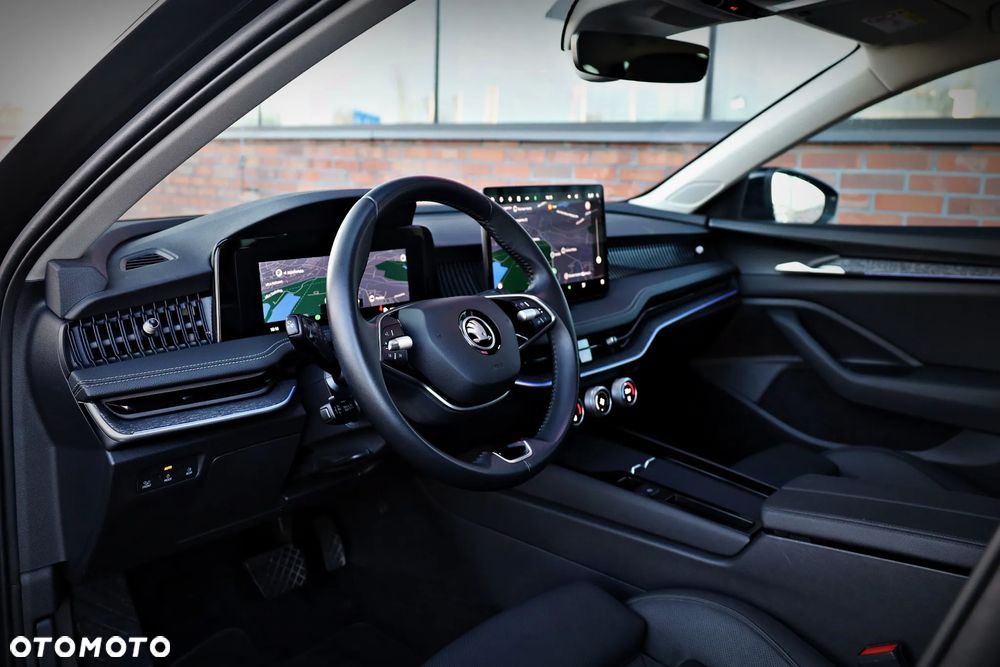 Skoda Superb 1.5 TSI Style DSG - 19