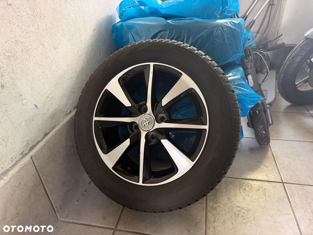 Toyota Yaris - 19