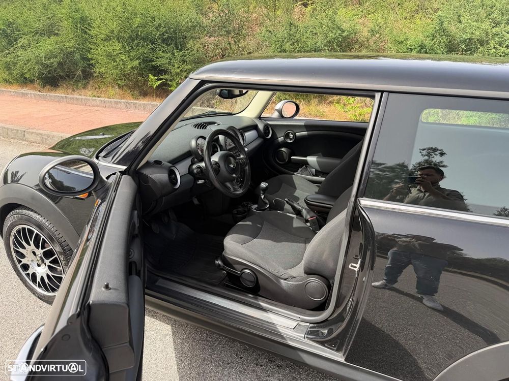 MINI Coupé Cooper SD - 4