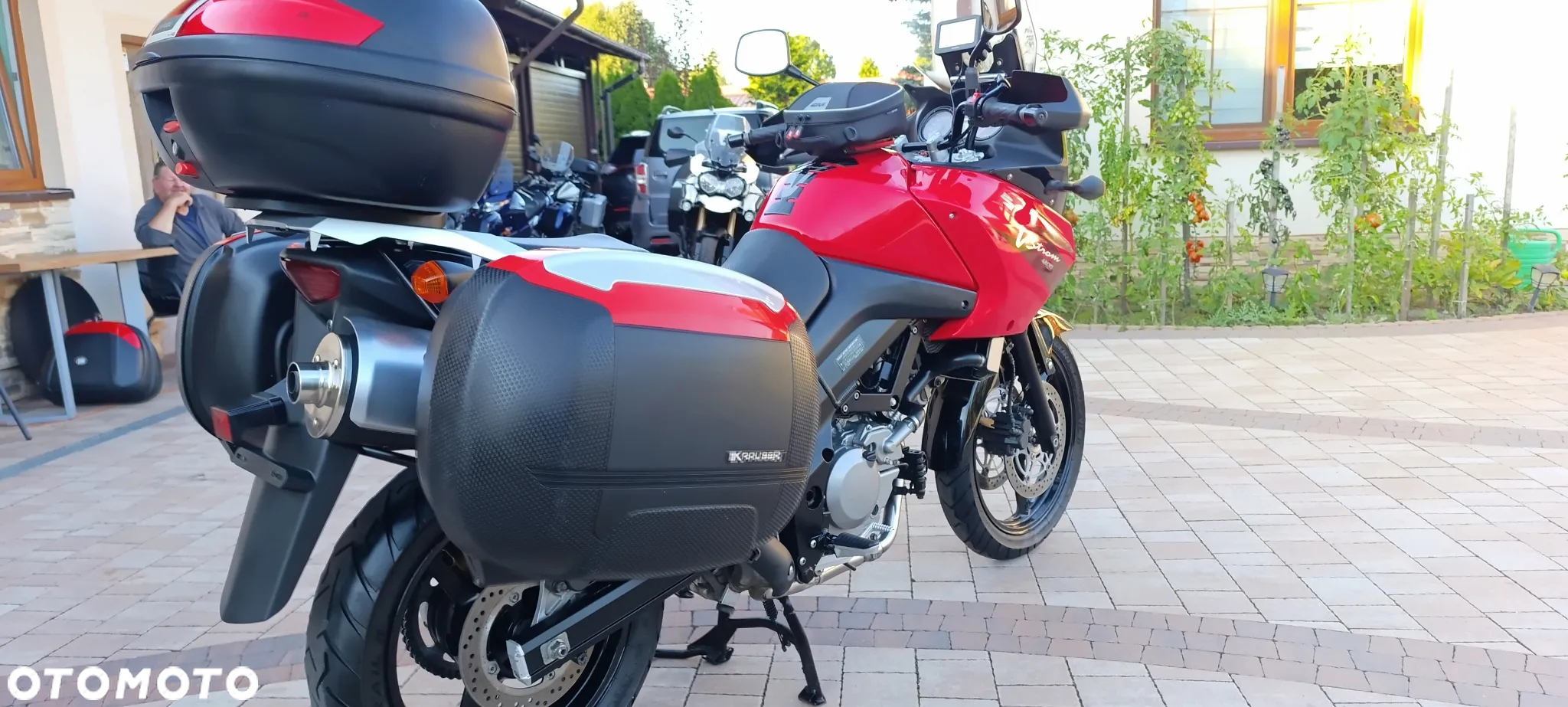 Suzuki V-STROM - 8