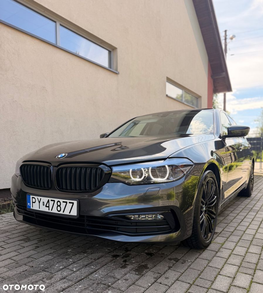 BMW Seria 5 520d Sport Line - 8