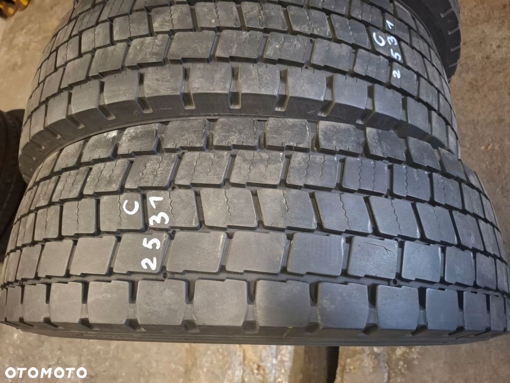 Michelin XDE2 215/75R17.5 126/124 M - 2